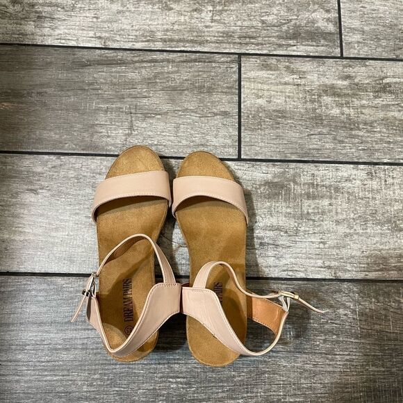 NWT Dream Pairs Wedge Sandal - Picture 7 of 13